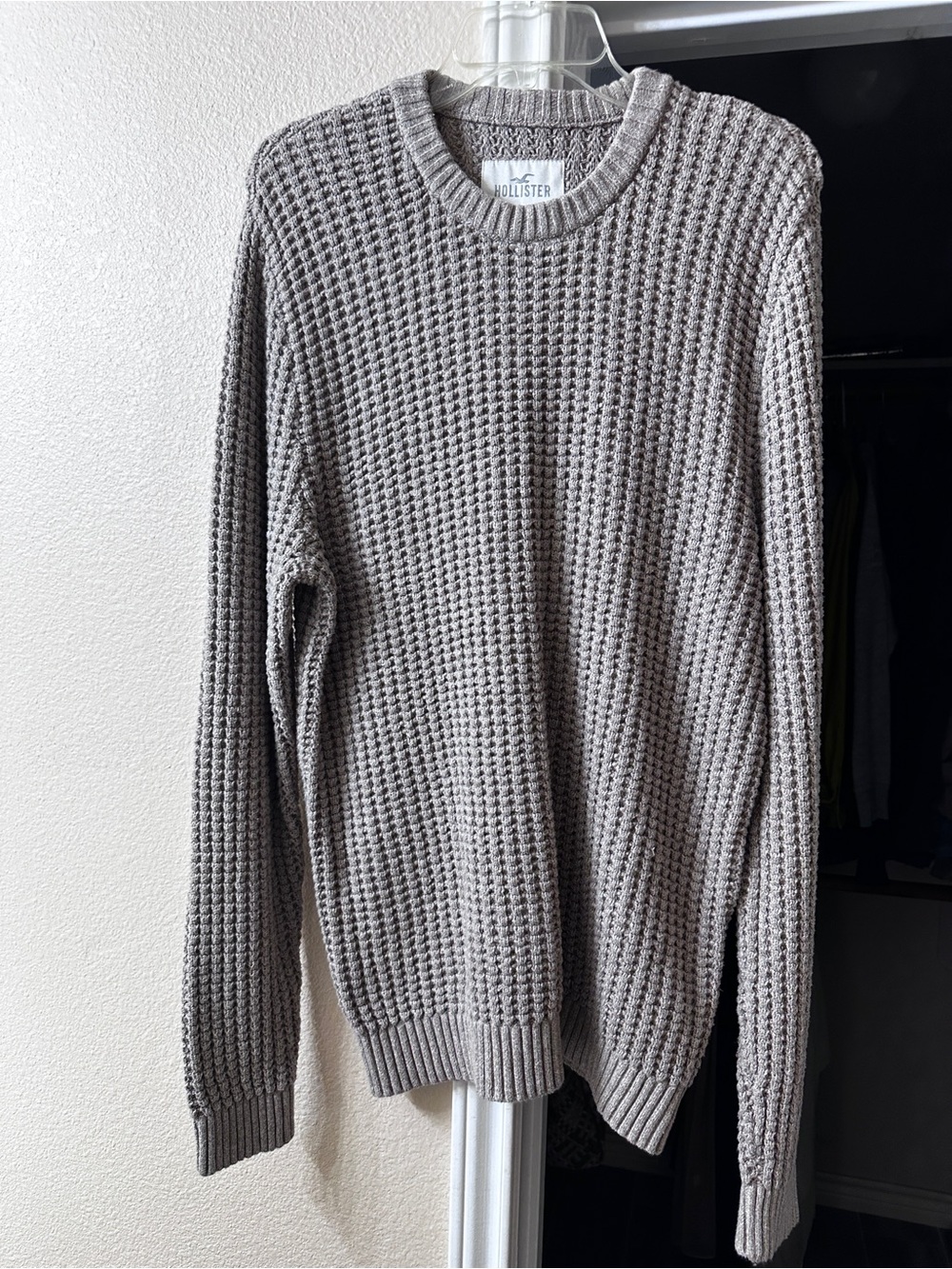 Hollister woman Waffle-Knit Crewneck Sweater